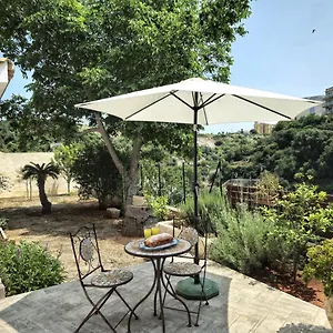 Il Giardino Sulla Valle Raguse